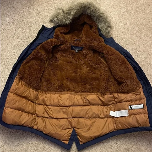 Eddie Bauer boys S 7/8 down winter coat - Picture 2 of 6